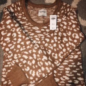 Abercrombie sweater